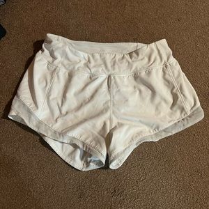 White lululemon shorts